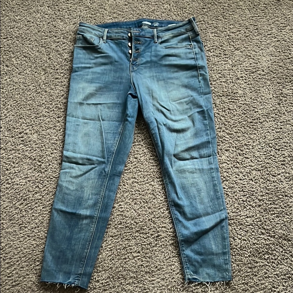 Old Navy Women's Distressed Blue Skinny Jeans